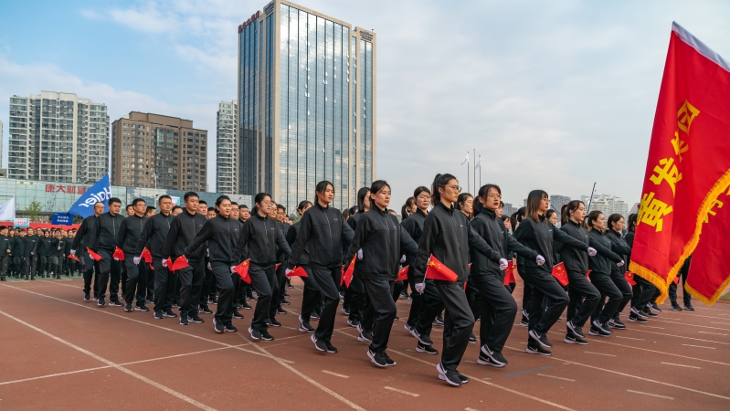 全民運(yùn)動(dòng)會 黃發(fā)展風(fēng)采(圖2)